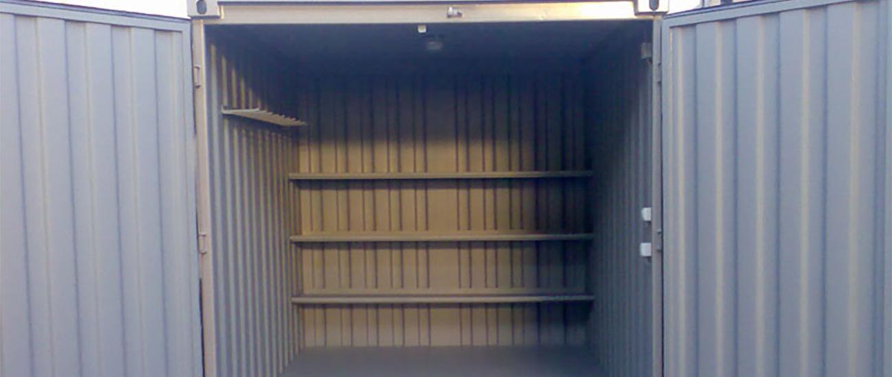 Storage container